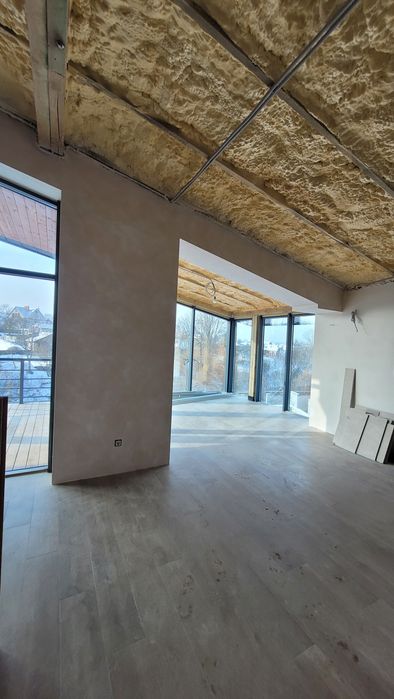 Продаж елітного будинку з басейном р-н  Старе місто