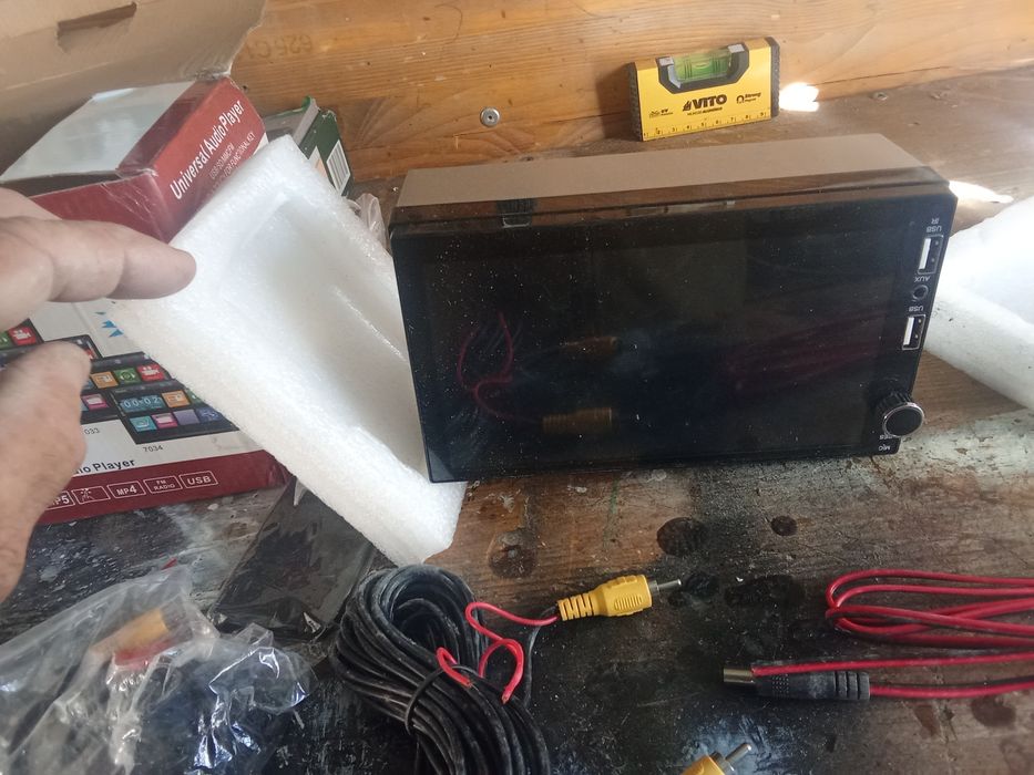 Rádio de carro novos  cada 40 euros