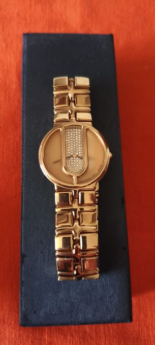 Relógio da marca suíça Raymond Weil, modelo “Traviata” 3727/2