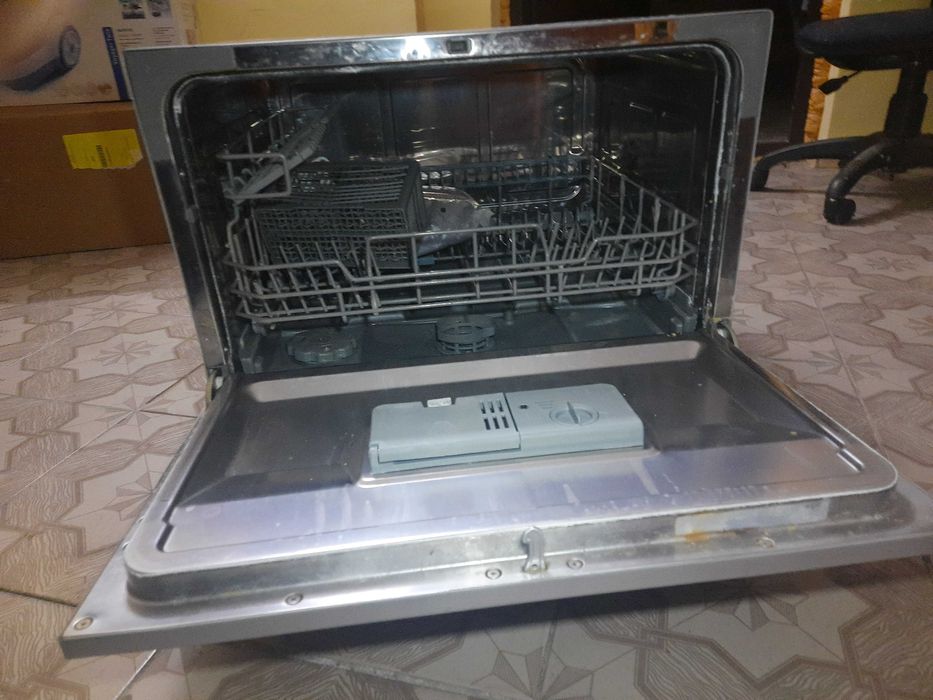 Немецкая посудомоечная машина Klarstein Amazonia 6 - на ремонт