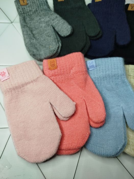 Дитячі рукавички  одинарні з начосом всередині 2-4 і 4-6 років