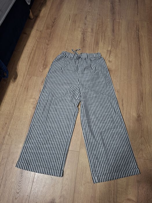 Spodnie damskie w paski
