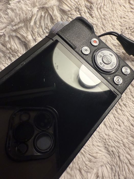 Canon G7X srebrny na gwarancji plus uchwyt/tripod zestaw