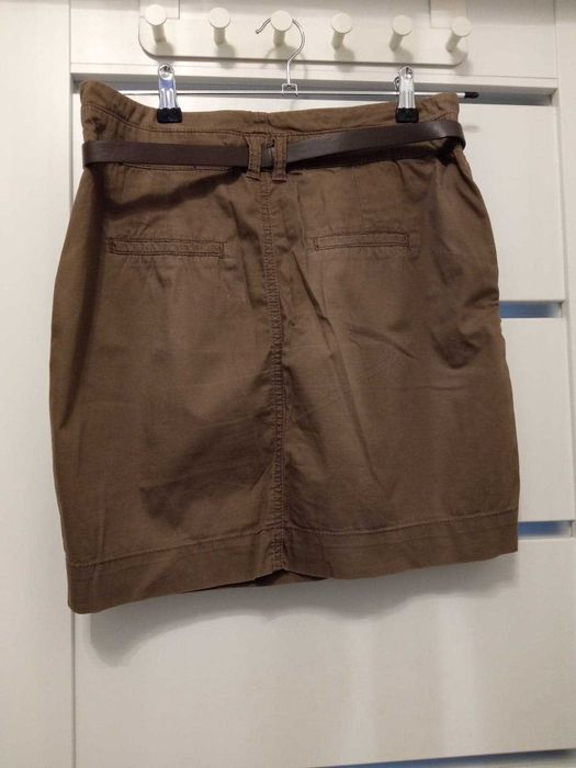 Oliwkowa spódnica Camaieu