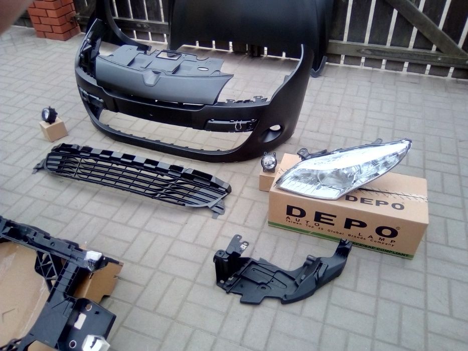 RENAULT MEGANE III pas przedni+ wentylator