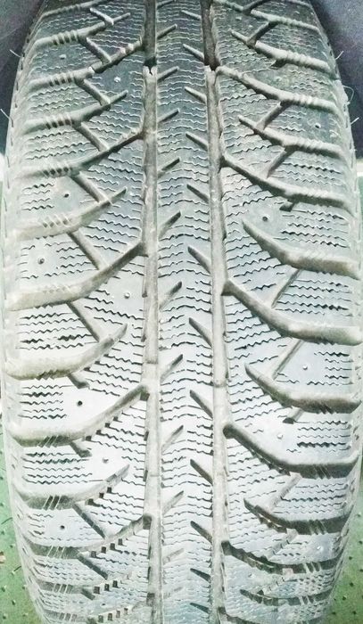 Диски GM с зимней резиной Lassa Iceways 2 (185/60. R15 88T - все б/у).