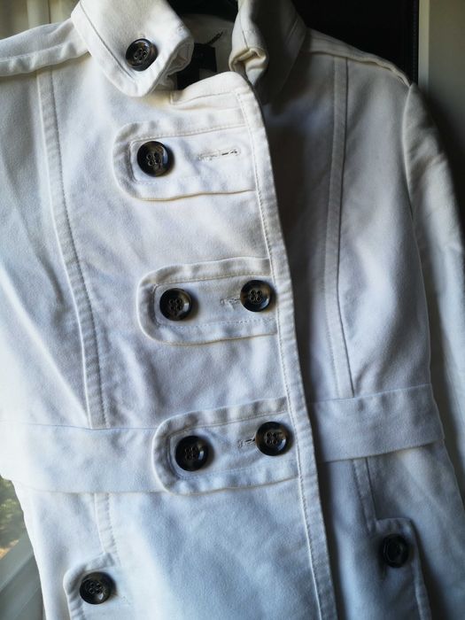 Casaco estilo militar branco MANGO SUIT