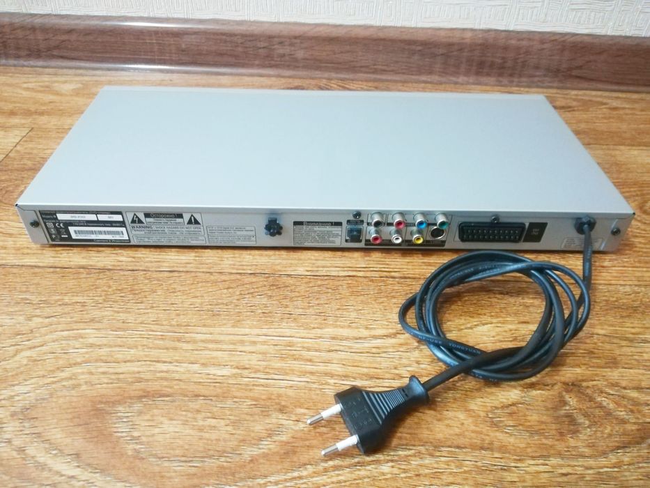 Samsung MP4 DVD плеер XviD pro