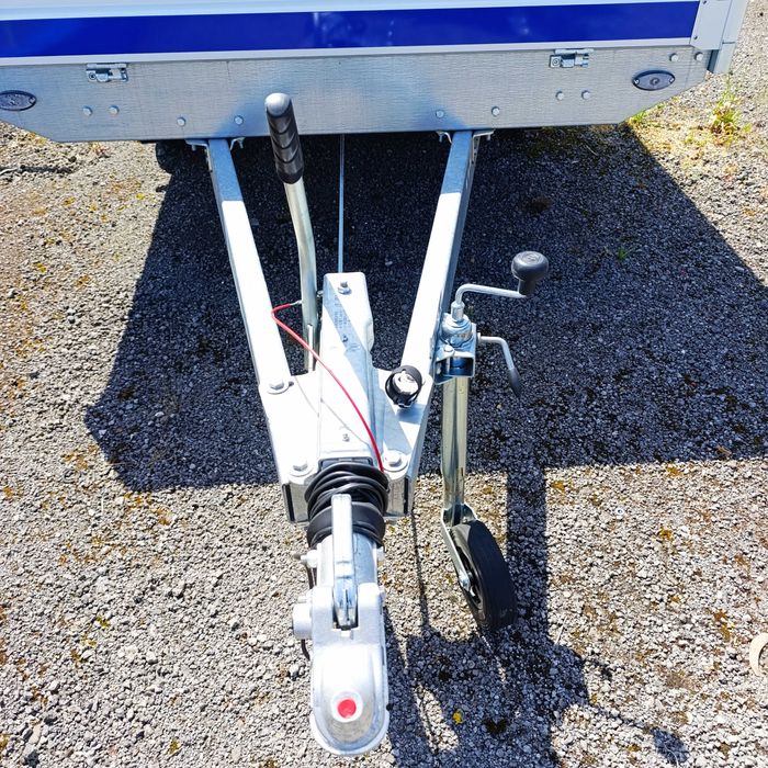 ATRELADO carga geral,3,30 x 1,80 taipais amovíveis  carrega 2150kg