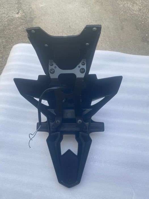 Suporte de matrícula original Suzuki Gsxr 600 / 750 K8 K9 e L0