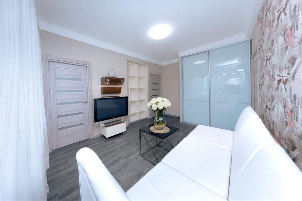 Квартира погодинно, подобово 2 кв на Набережній