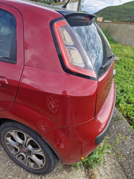 Fiat Punto Evo 1.4 16v 105CV *Ler descrição*