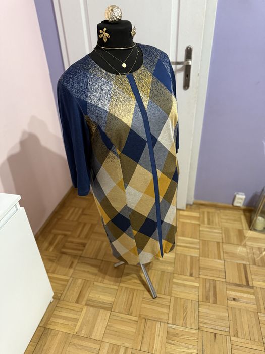 Sukienka midi -Plus Size rozm 46/48