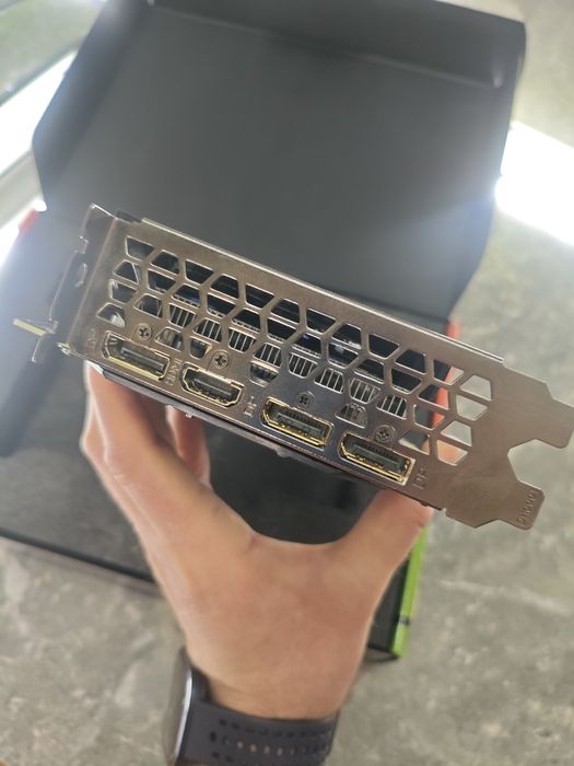 Видеокарта RTX 2060