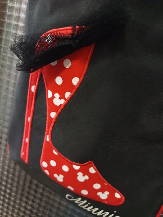 Carteira.  Minnie