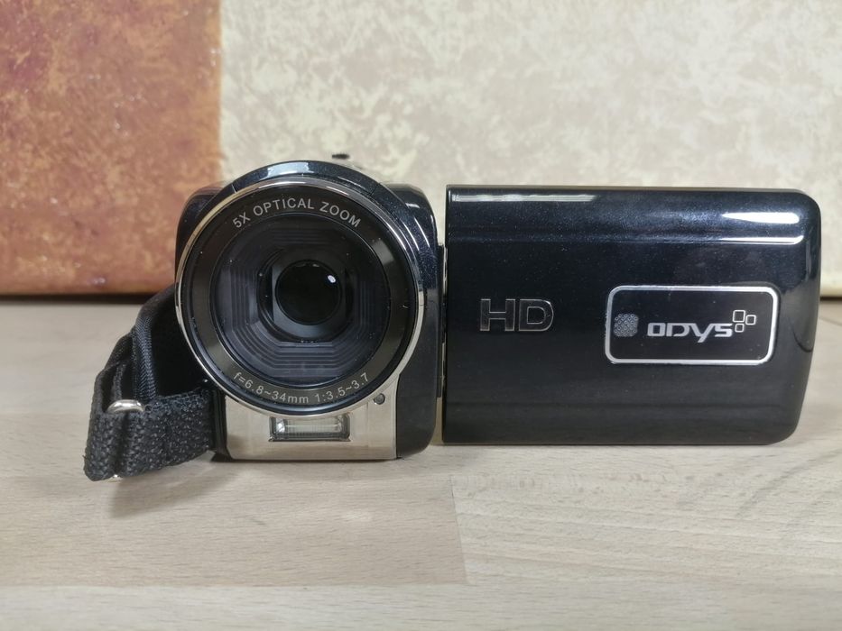 Kamera cyfrowa marki Odys HD8000