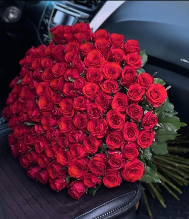 Доставка квітів • Букет 101 роза • Доставка цветов Киев • Кульки •