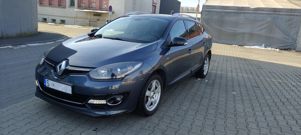 Renault Megane lift Bose kamery automat panorama skóry