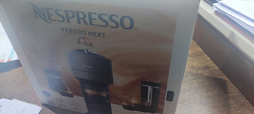 Máquina Nespresso nova apenas 50€