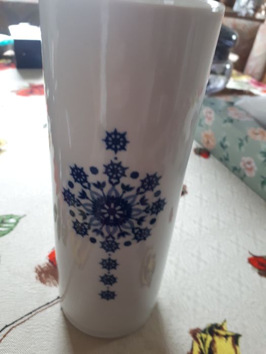 Wazon porcelanowy