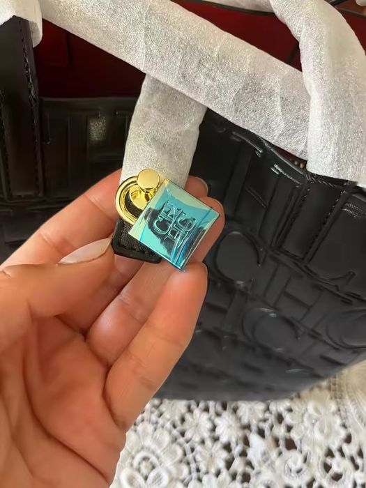 Mala Carolina Herrera