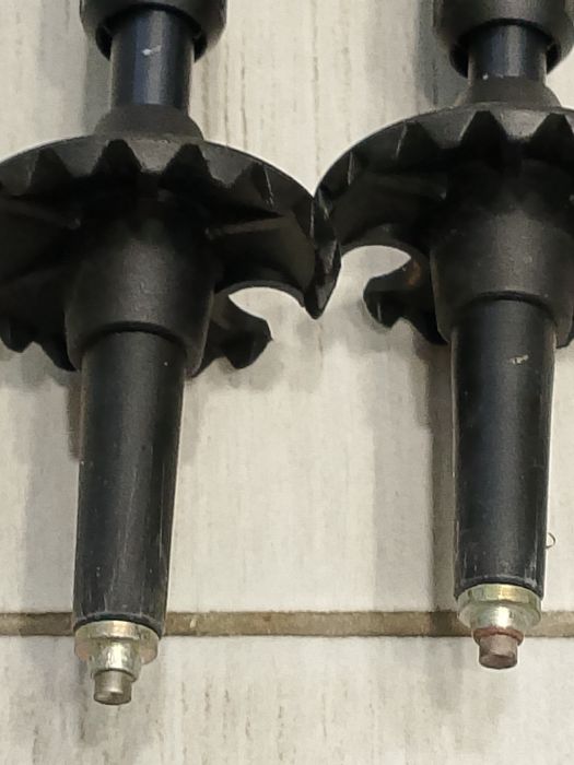 Трекинговые палки LEKI MAKALU Turbo plus (Европа)