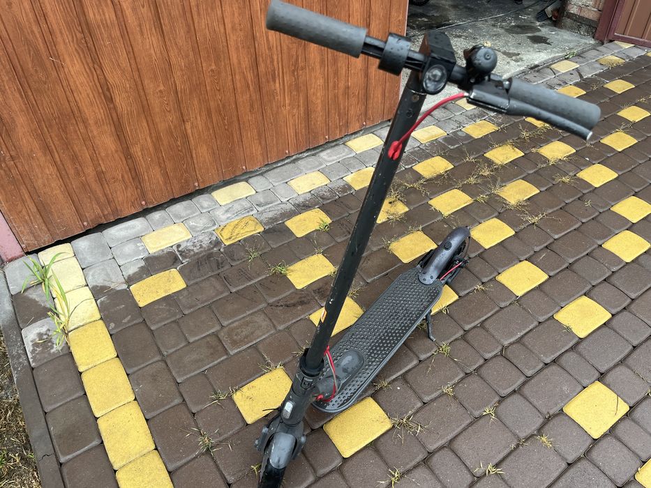 електро самокат Xiomi