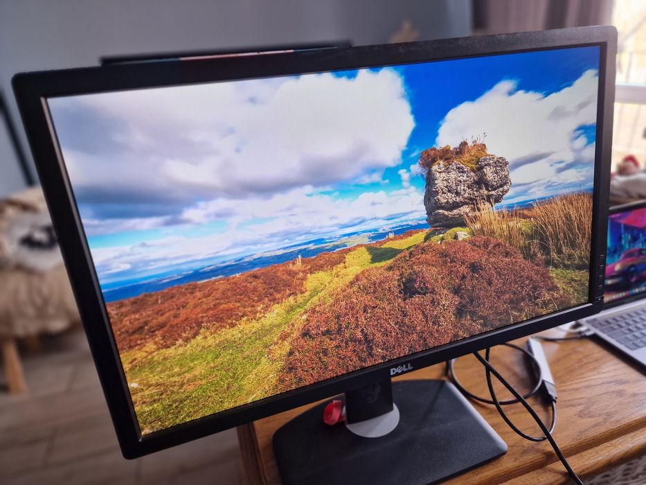 Monitor Dell U2713HM • 27" IPS • Stan idealny • FullHD/2K