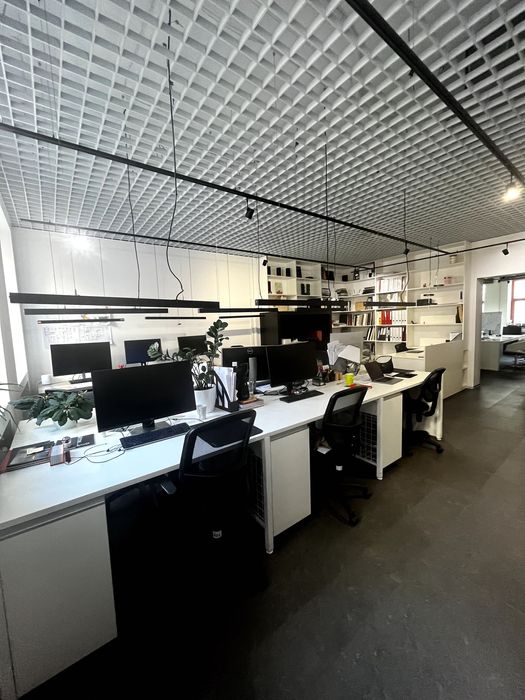 Без%. Продаж квартири, офіс.  110м2. Воздвиженка. Поділ.