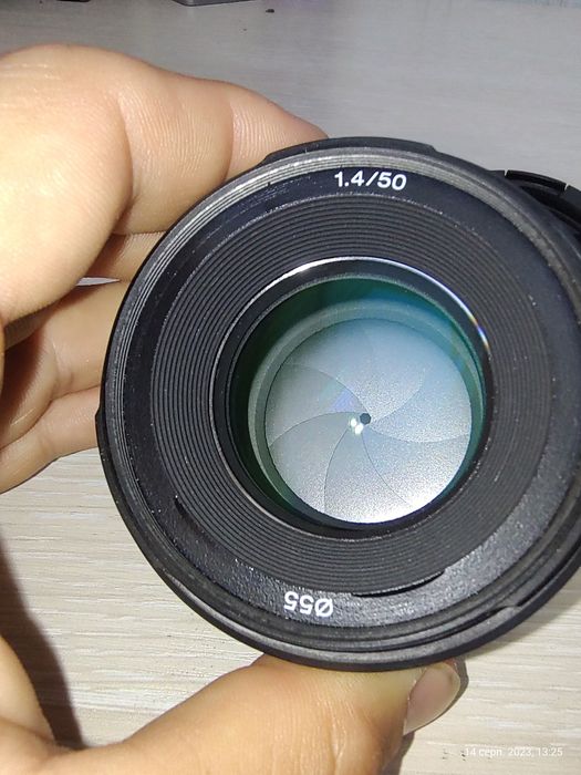 Об'єктив Sony SAL 50 f 1.4 Соні сони