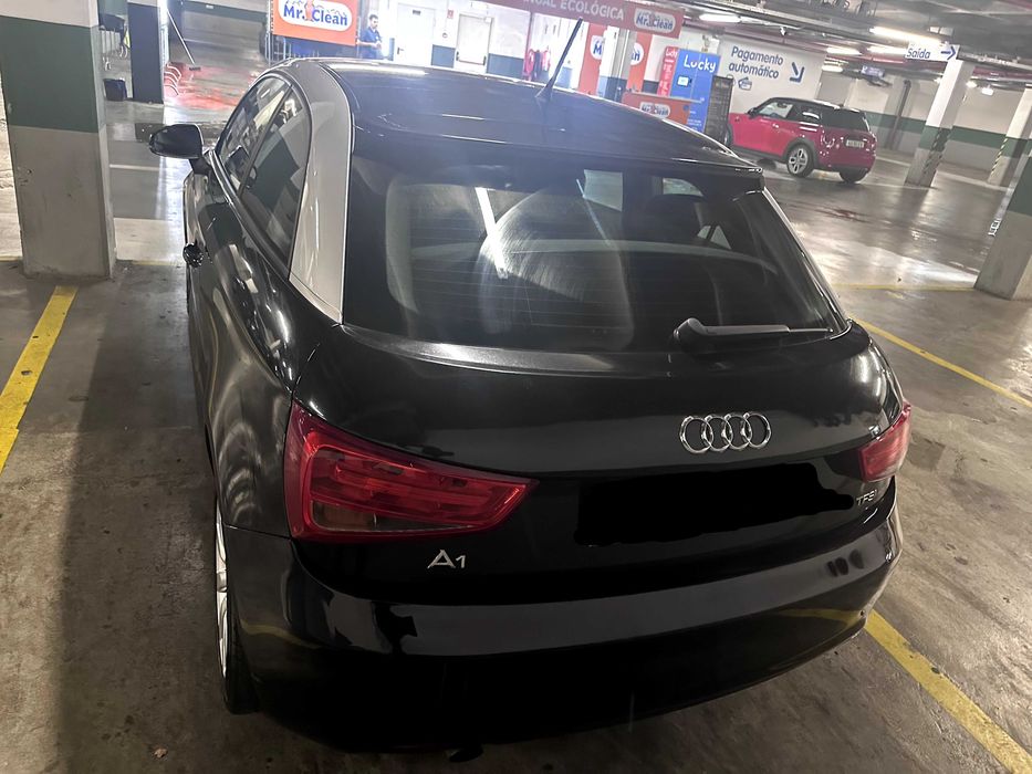 Audi A1 1.2 TFSI S-line - ótimo estado