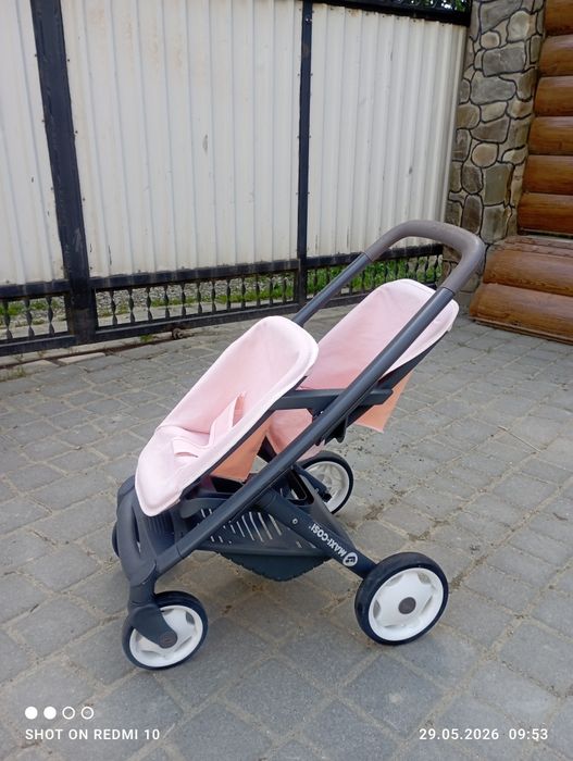 Коляска для ляльок Maxi Cosi