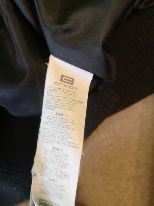 Czarna kurtka bomberka Cropp – Rozmiar L – Stan bdb