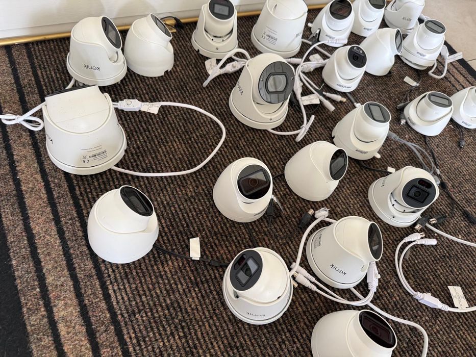 Sprzedam nowy zestaw do monitoringu.