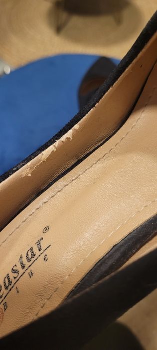 Czarne szpilki zamszowe