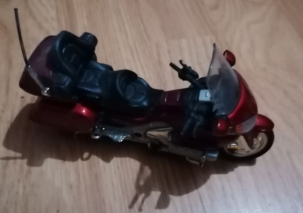 Carro + mota de coleção