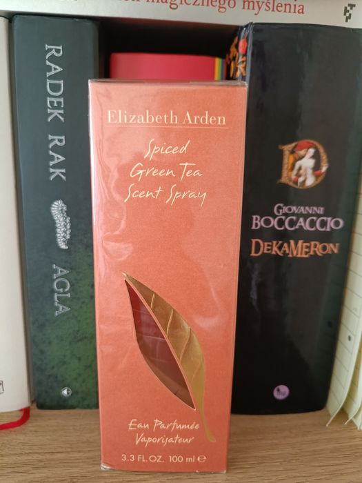 Spiced Green Team Elizabeth Arden unikat