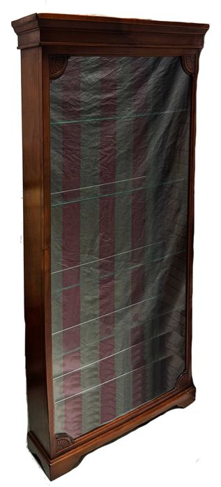 Móvel antigo de apoio