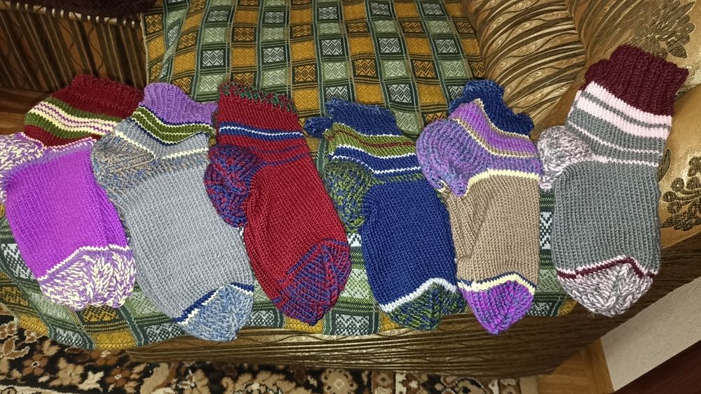 Продам костюм охорони, носки в'язані, спецодяг