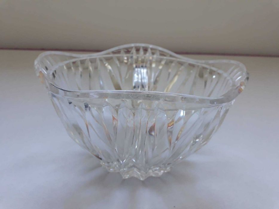 Bomboneira de Cristal RCR (Royal Crystal Rock) Modelo Isis