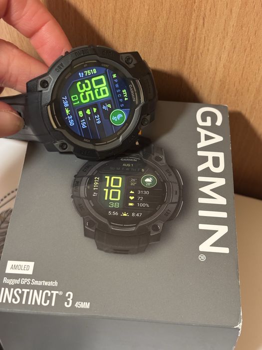 Garmin instinct amoled  45mm