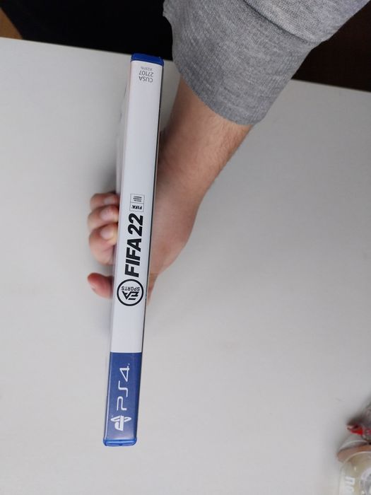 FIFA 22 - PlayStation 4 (PS4) - Edição Portuguesa