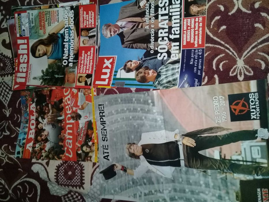 Revistas variadas e livros