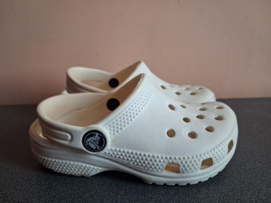 Crocs C 9 шльопанці крокси 26 р.