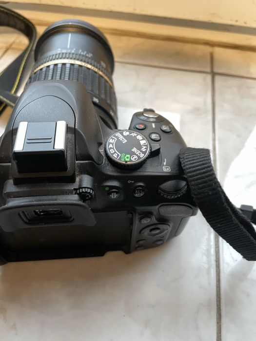 Nikon D5100 + Tamron AF 17–50mm f/2.8 Aspherical XR Di II SP