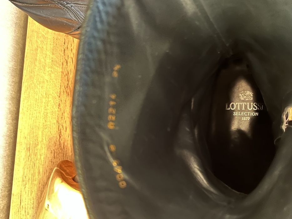 Черевики Lottusse, схожі на loake, Grenson або Berwick