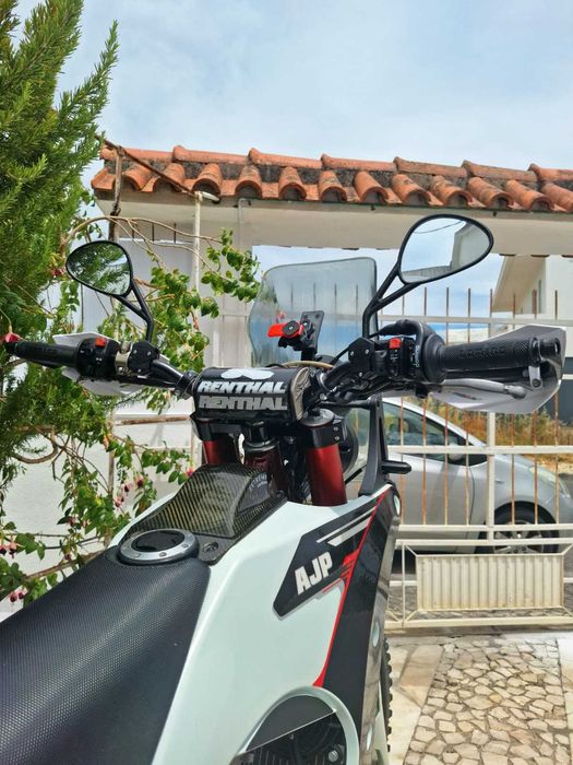 AJP PR7 650 Adventure - 2017