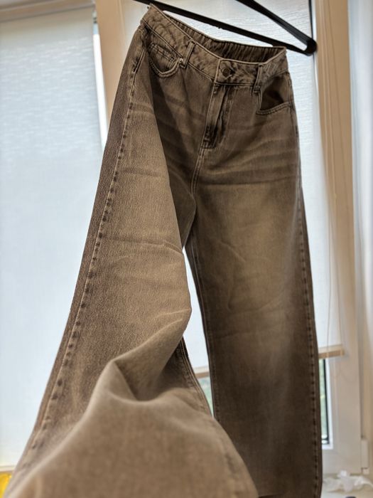 Джинси жіночі сірі