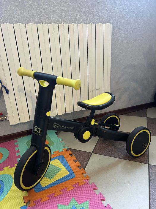 Kinderkraft велобіг