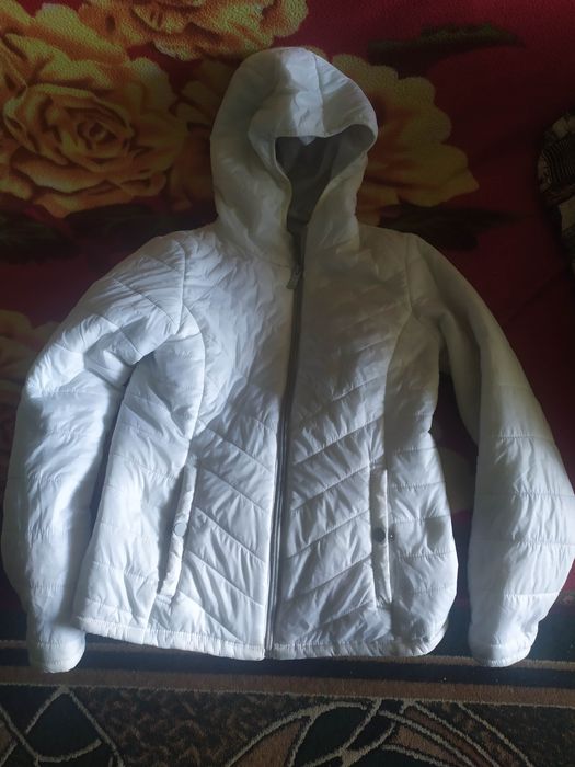 Продам дитячу курточку